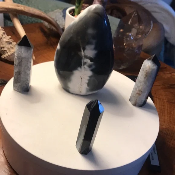 BLACK AGATE BUNBLE